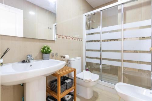 One-Bedroom Apartment image 10