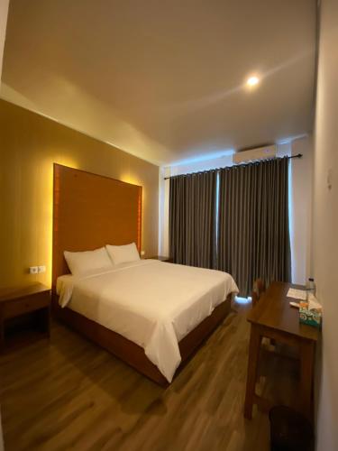 Christika Homestay Room Type - Standard Double Room