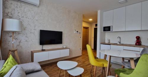 Apartman PEZOS - Apartment - Petrovaradin