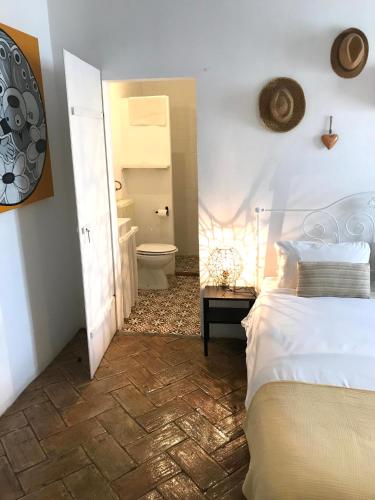 Casa Largo do Poço Guesthouse – Alvor, AZ
