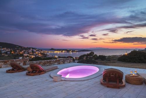 Syros Grace eco-Villa with Jacuzzi & Stuning Views