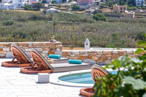 Syros Grace eco-Villa with Jacuzzi & Stuning Views