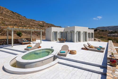 Syros Grace eco-Villa with Jacuzzi & Stuning Views