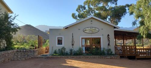 Exterior view, Koedoeskloof Guesthouse in Ladismith
