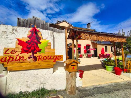 Le sapin rouge - Restaurant - bar - chambres d'hôtes 5