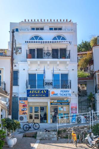 Megaron Skiathos Boutique Residence - image 5