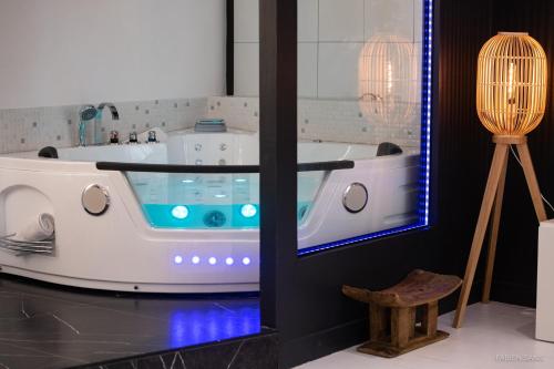 LOFT Clim - Jacuzzi Centre Gare - Parking gratuit, Toulouse (fotografie 11)