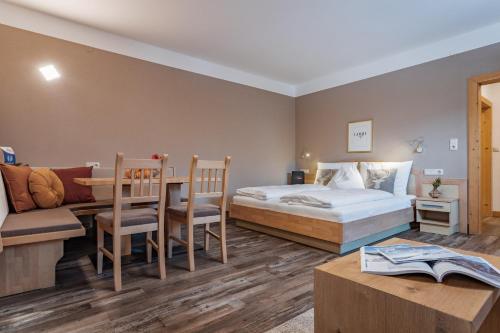 Active Apartments - image 12