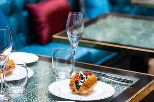 Maalot Roma - Small Luxury Hotels of the World - image 10