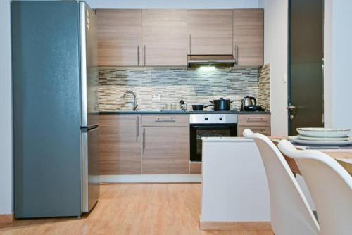 Modern flat in the heart of Port of Piraeus (D2), Пирей (фото 9)