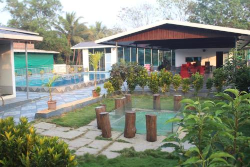 Canal Touch Resort Karjat