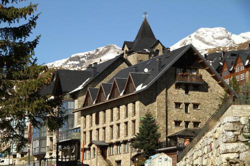 Snö Villa de Sallent 4 - Hotel - Formigal