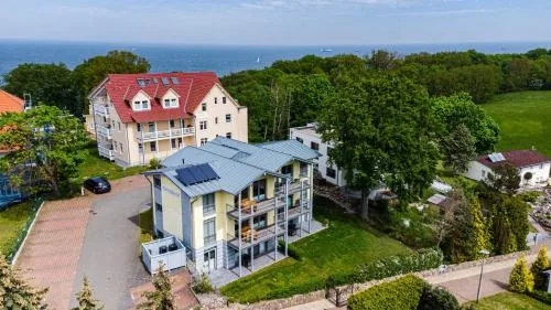Ferienwohnungen Altmann - Villa Bergfrieden in Göhren, Deutschland