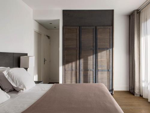 Guestroom, New Hotel of Marseille - Le Pharo near Mucem