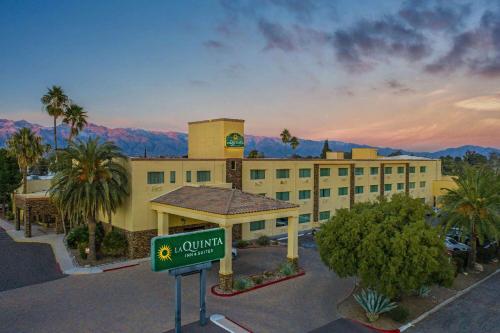 La Quinta Inn & Suites by Wyndham Tucson Reid Park