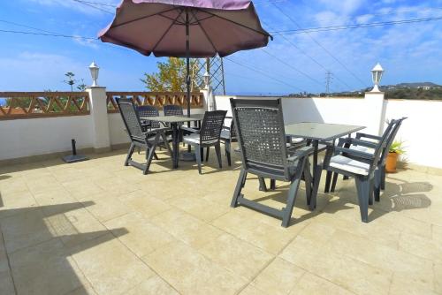 Casa Vista Bella - Sleeps 9 - image 7