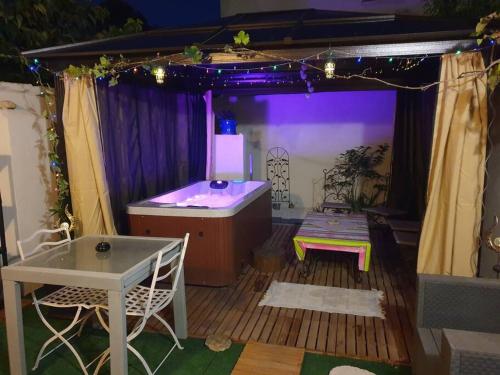 Gîte Cosy tout confort avec jacuzzi Nid d'Amour