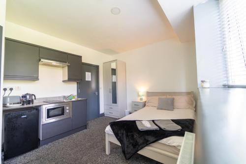 Spacious 1-Bed Studio in Birmingham, Бирмингем