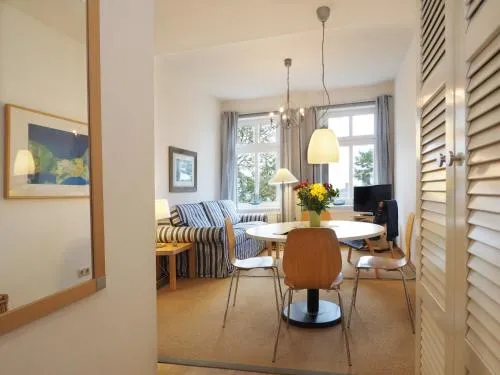 Villa Bismarckshöhe Wohnung Alma in Ahlbeck, Deutschland