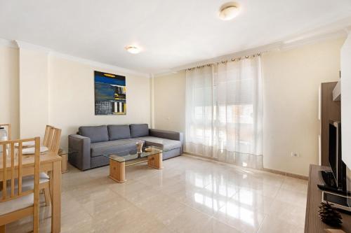 Playa San Juan - Las Brisas Apartment - 2 min Beach 3