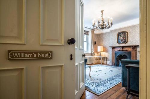 Pass the Keys Williams Nest Period Dartmoor Apartment in stunning town setting