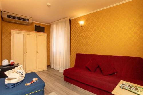 Hotel Tintoretto - image 11