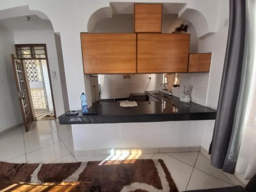 Cocina, Lux suites Startup Apartments in Mombasa