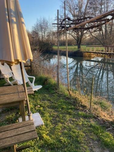 Balkons/terase, Tranquillitude au Moulin Bouquet in Paray Le Fresil