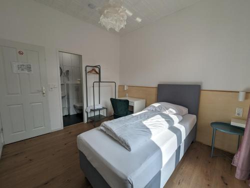 Hotel Tempelhof - City-Messe-Arena - image 13
