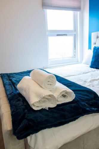 3Beds / 3Baths Close to Portobello road, Windsor and Maidenhead