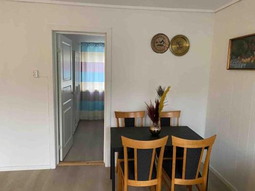 Lovely 2 bedroom apartmen with free parking in Flesland
