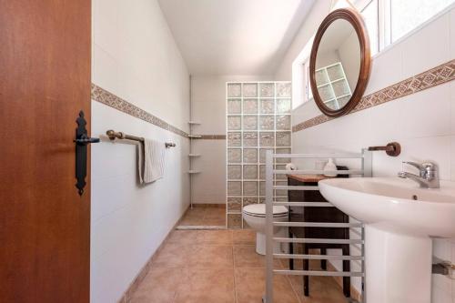 AldeaMia, Forest, mountain view, beach at 8 min