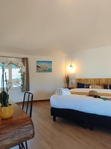 โรงแรมปาโดโล (Hotel Padolo) in โบนิฟาซิโอ