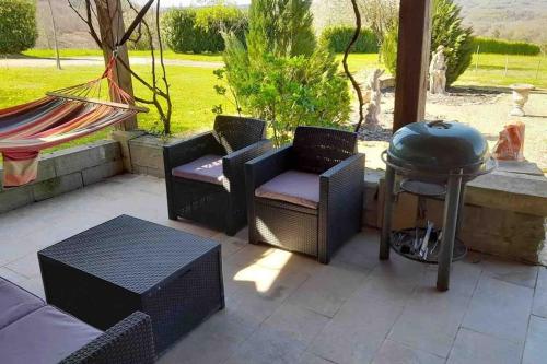 Gîte Les Fontanelles - Bellevue (Gite Les Fontanelles - Bellevue) in Marcillac-Saint-Quentin