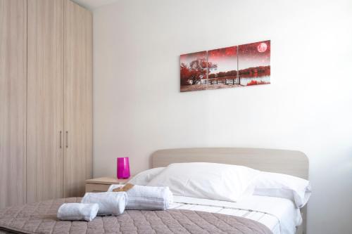  A 2 passi da Alba with 6 beds in Rodello