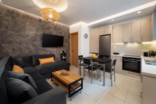 Moonstone Room Type - One-Bedroom House