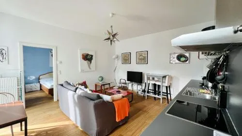 Cozy Retreat with Large Balcony near Schönbrunn in Wien, Österreich
