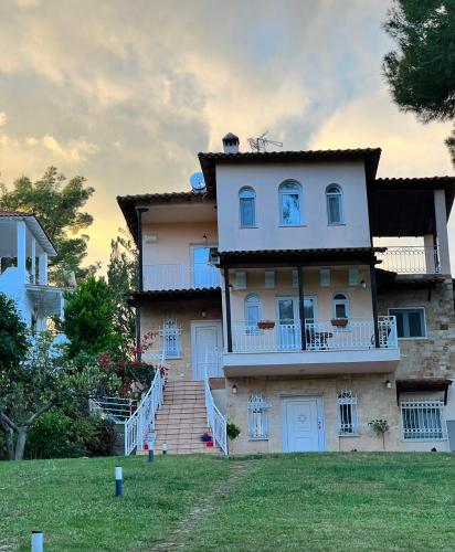 Serenity Apartment in Paliouri