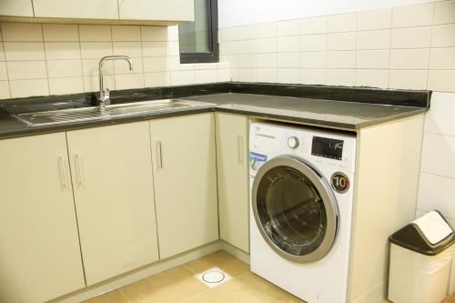 キャピタル オー 111 インフィニティ スイーツ