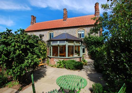 Folly Cottage