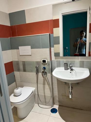Bathroom, H Rooms boutique Hotel in Lungomare Caracciolo