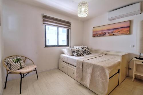 Center location, AC, swimming pool, and parking, Olhão (fotografie 7)