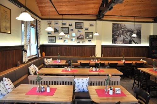 Restoran, Kirchenwirt in Kaumberg