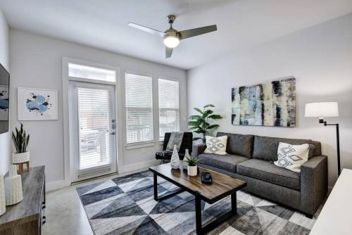 Southtown Modern Pool Netflix Coffee Tea in San Antonio, USA
