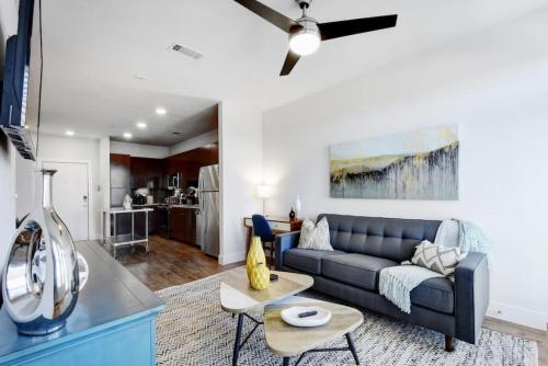 Amazing Apartment close to Riverwalk Alamo Pearl in San Antonio, USA