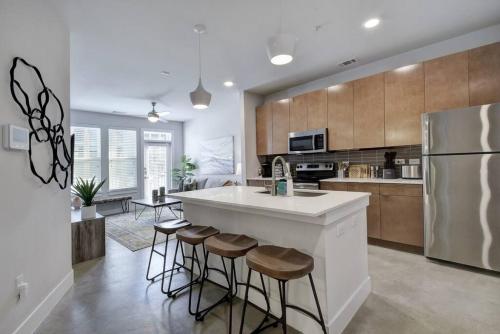 Eclectic Staycation Near Downtown Alamo Pearl in San Antonio, USA