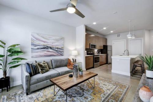 Eclectic Staycation Near Downtown Alamo Pearl in San Antonio, USA
