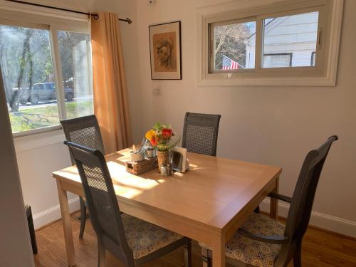 Briar Creek Rd bnb Briar Creek Rd bnb