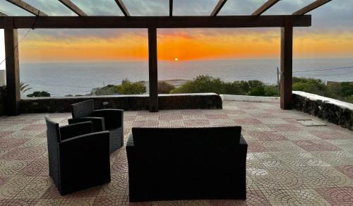  Waterfront Villa in Pantelleria