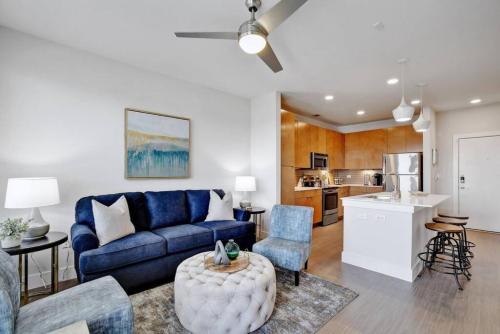 Bright Cozy Apartment near Downtown Alamo Pearl in San Antonio, USA